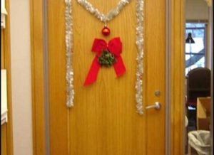 Door Decoration christmas office